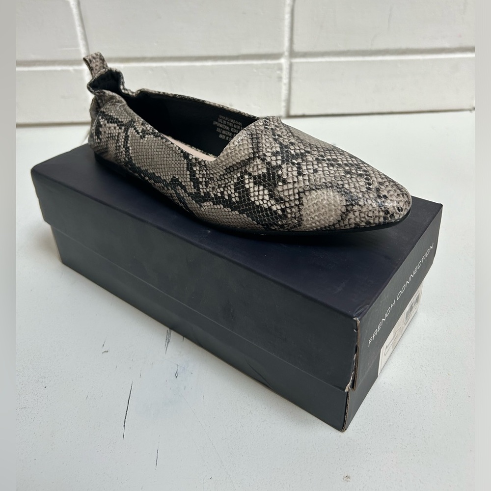 French Connection "The Emme" snake print ballet flats size 10/11